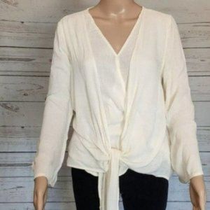 🆕Tie Front Blouse